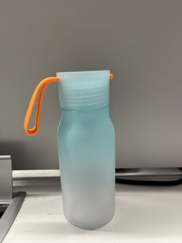 Gradient Color Plastic Bottle with Strap 350mL(Green)