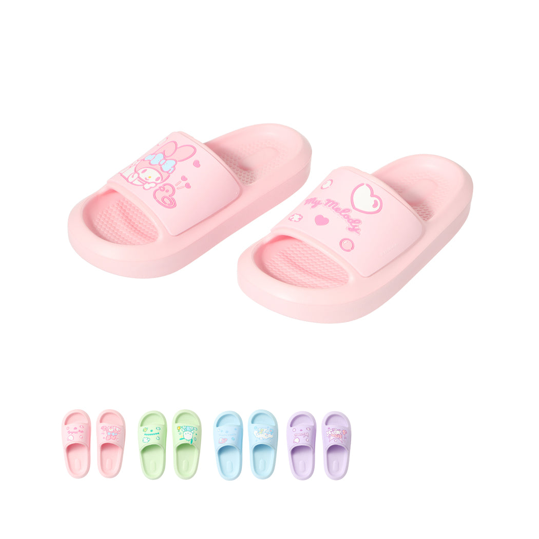 Sanrio characters Women＇s Bath Slippers (37-38)
