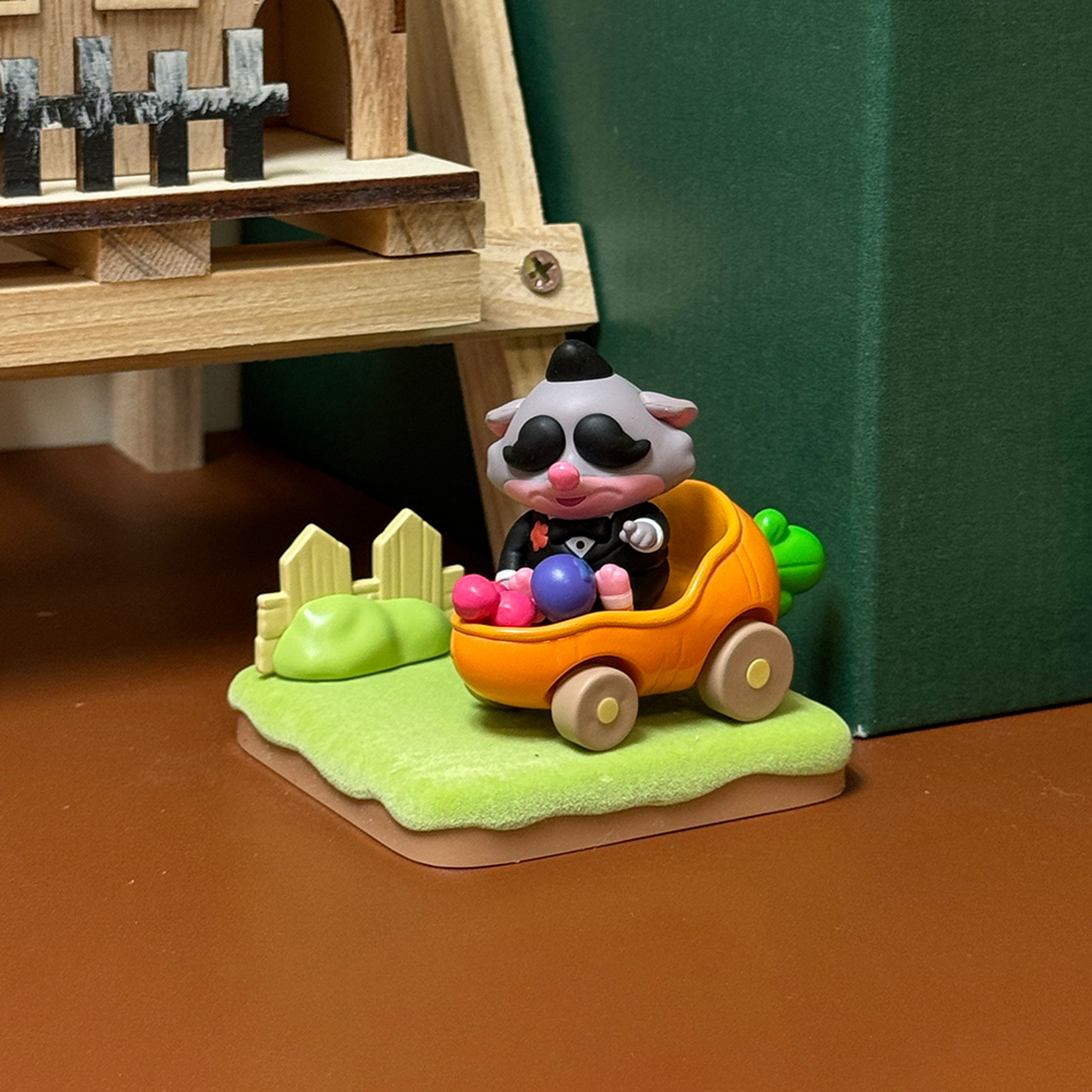 Disney Zootopia Autumn Garden Collection Figure Surprise Box Disney Zootopia Autumn Garden Collection Figure Surprise Box