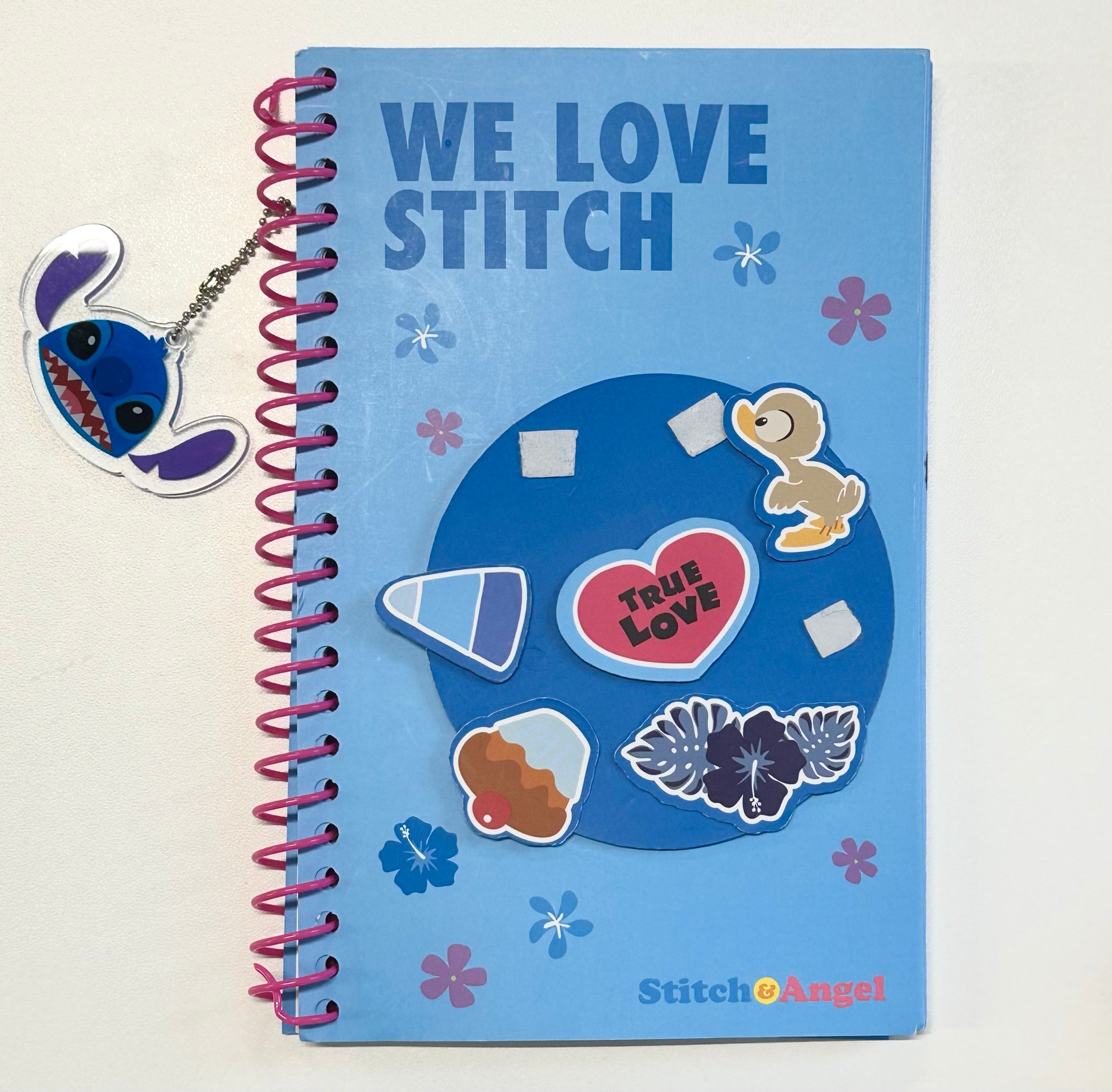 Disney Stitch Collection B6 Stitch Rotating Wheel Wire-bound Book (60 Sheets) (PDQ) Disney Stitch Collection B6 Stitch Rotating Wheel Wire-bound Book (60 Sheets) (PDQ)