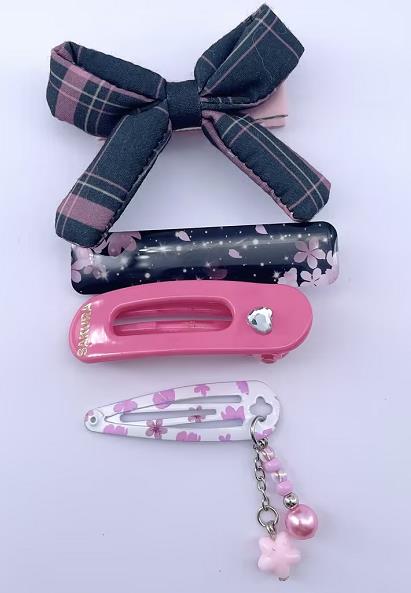 Blooming Night Collection Hair Clips (4 pcs)