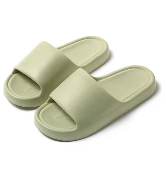 Women's Macaron Color Bread-Shape Bathroom Slippers(Green,38-39)