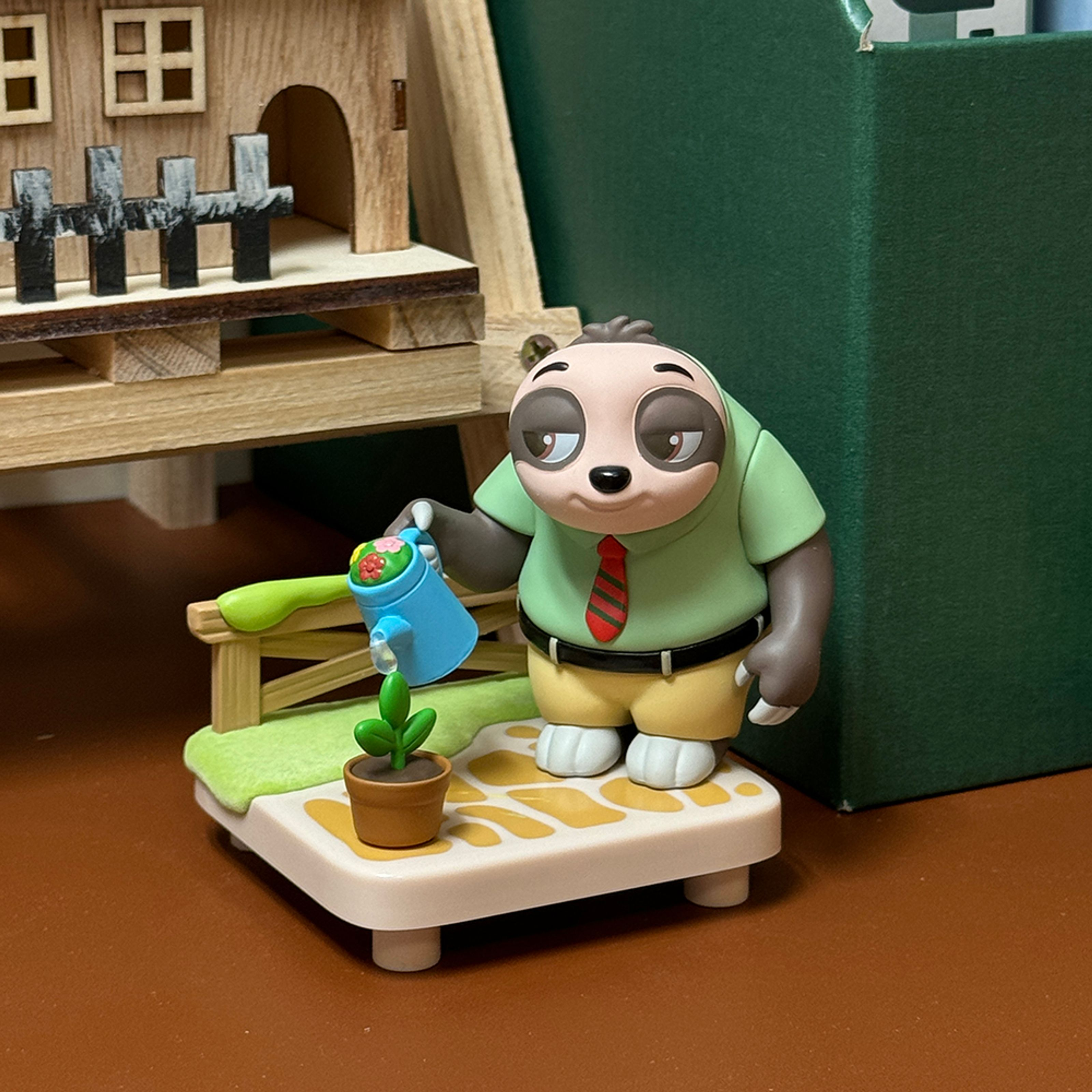 Disney Zootopia Autumn Garden Collection Figure Surprise Box Disney Zootopia Autumn Garden Collection Figure Surprise Box