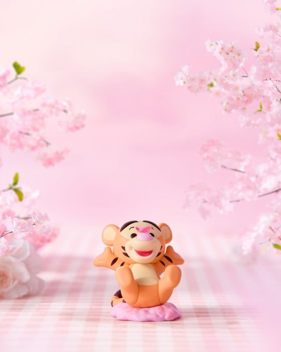 Disney Sakura Collection Spring Language Figure Surprise Box Disney Sakura Collection Spring Language Figure Surprise Box