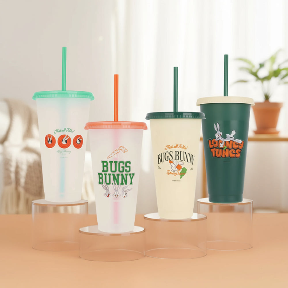 Bugs Bunny Retro Style Series Straw Plastic Bottles Set 710mL (4 pcs) Bugs Bunny Retro Style Series Straw Plastic Bottles Set 710mL (4 pcs)